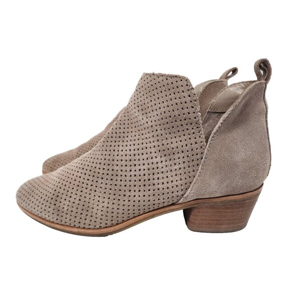 Dolce Vita Shoes - Dolce Vita Kaide Ankle Boots Womens Size 8M Beige Perforated Leather Block Heel